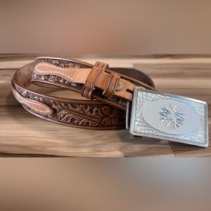 Vintage Chambers Western Belt Size 32 Hand Finished Genuine Leather Holtz Saddle